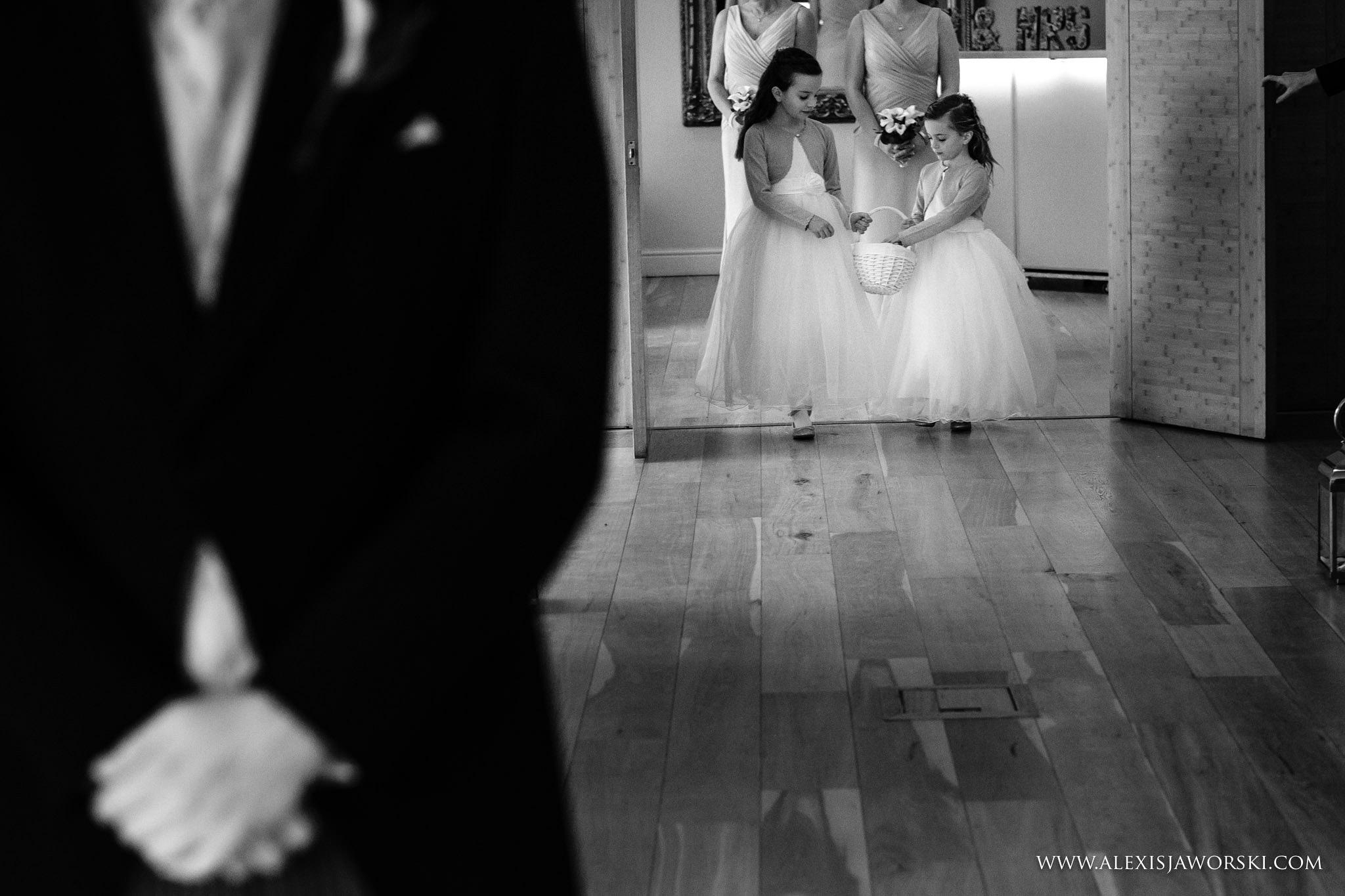 flower girls sprinkling petals