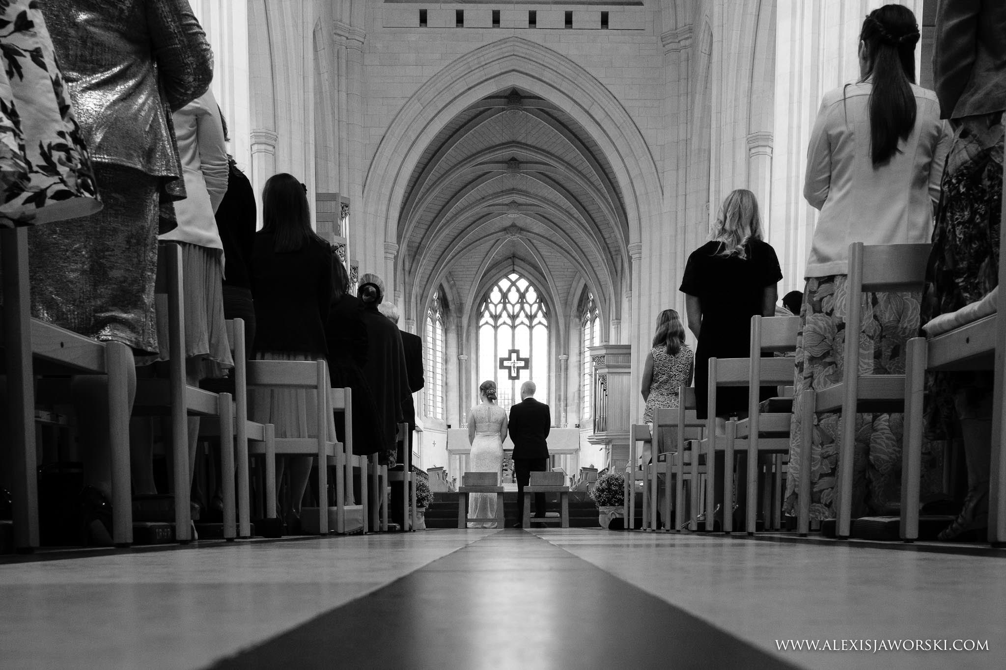 wedding ceremony at Doaui Abbey