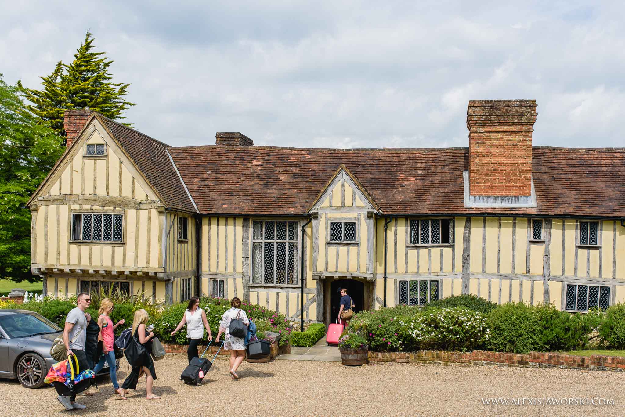 arriving at Cain manor